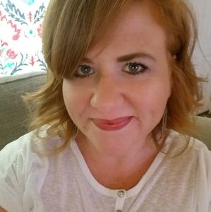 Meet your Posher, Elisha